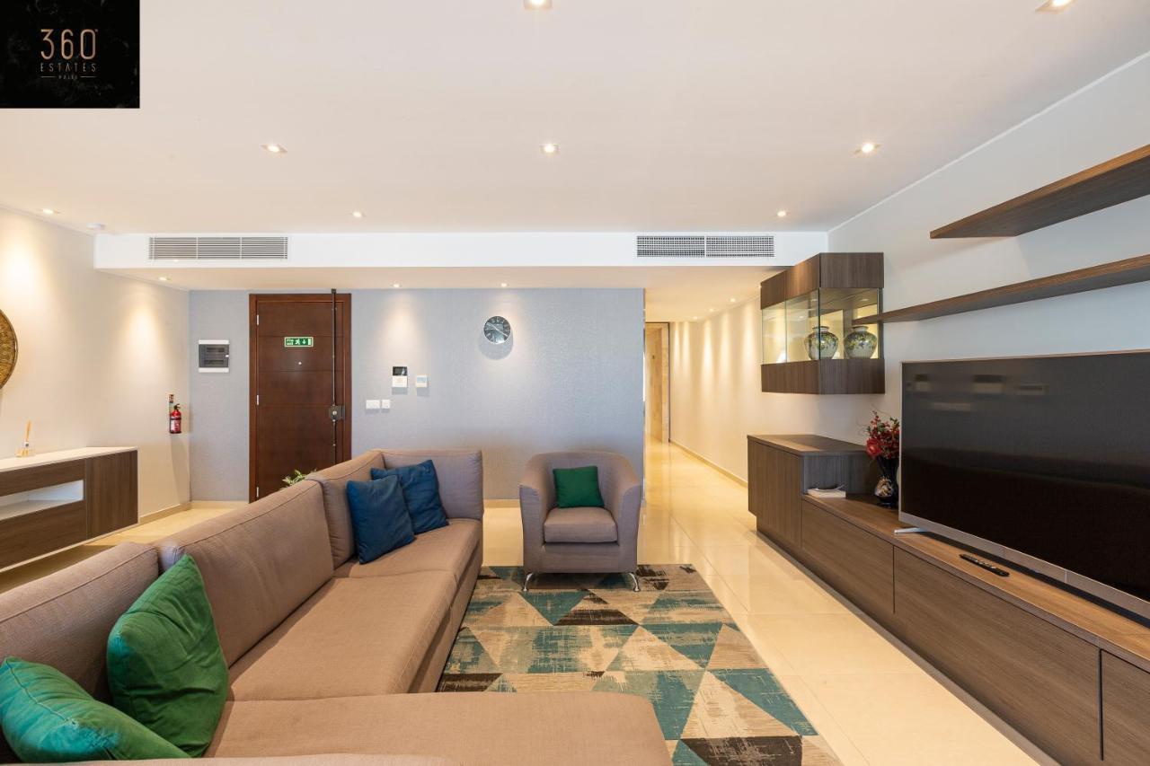 Seafront, Designer Apt With Private Terrace & Wifi By 360 Estates Pietà Exterior photo